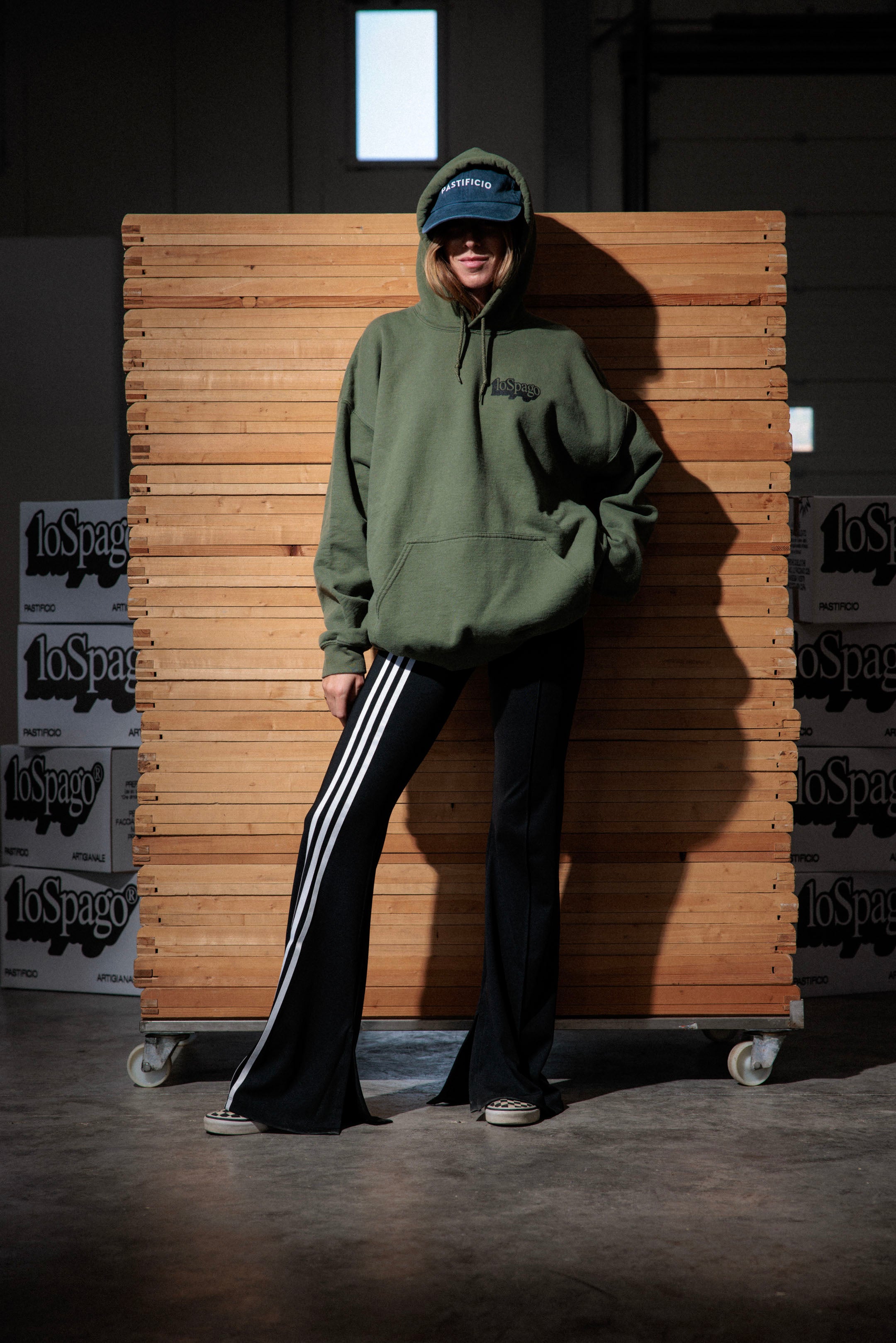 FELPA CON CAPPUCCIO (hoodie)